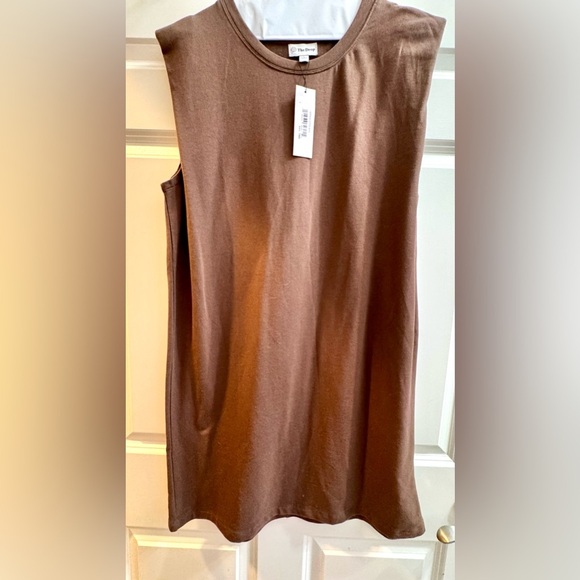 The Drop NWT Mariana Strong Shoulder Dress Sz L in Coffee Bean - Picture 5 of 9